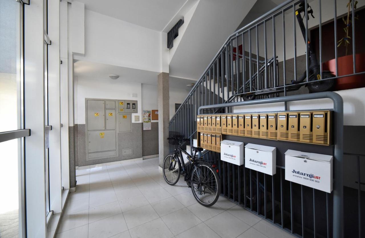 Lavir Apartment With Parking Zágráb Kültér fotó